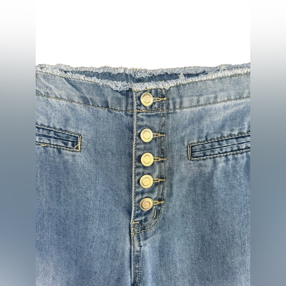 Gianni Bini Catie Light Wash Button Fly Wide Leg Frayed Waist Size Small Cropped - Picture 3 of 4